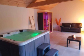 Magnifique maison ardennaise avec Sauna & Jacuzzi